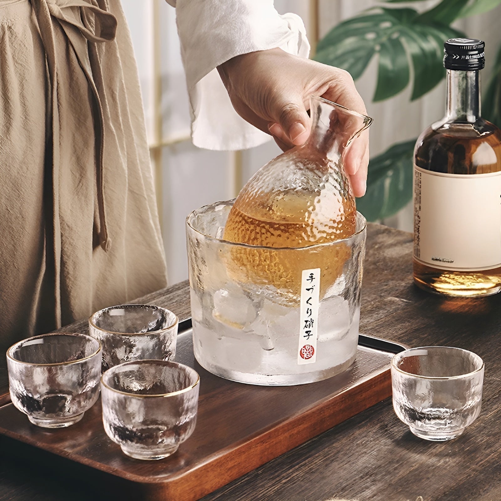 Ryujin - Elegant Japanskt Sake och Whisky Set med Handgjorda Glas